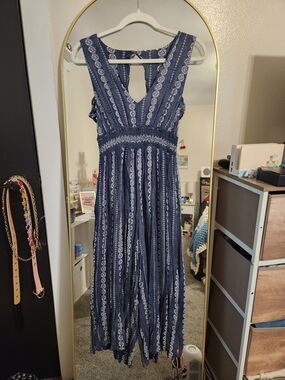 Women’s Navy Blue Patterned Sleeveless Jumpsuit
